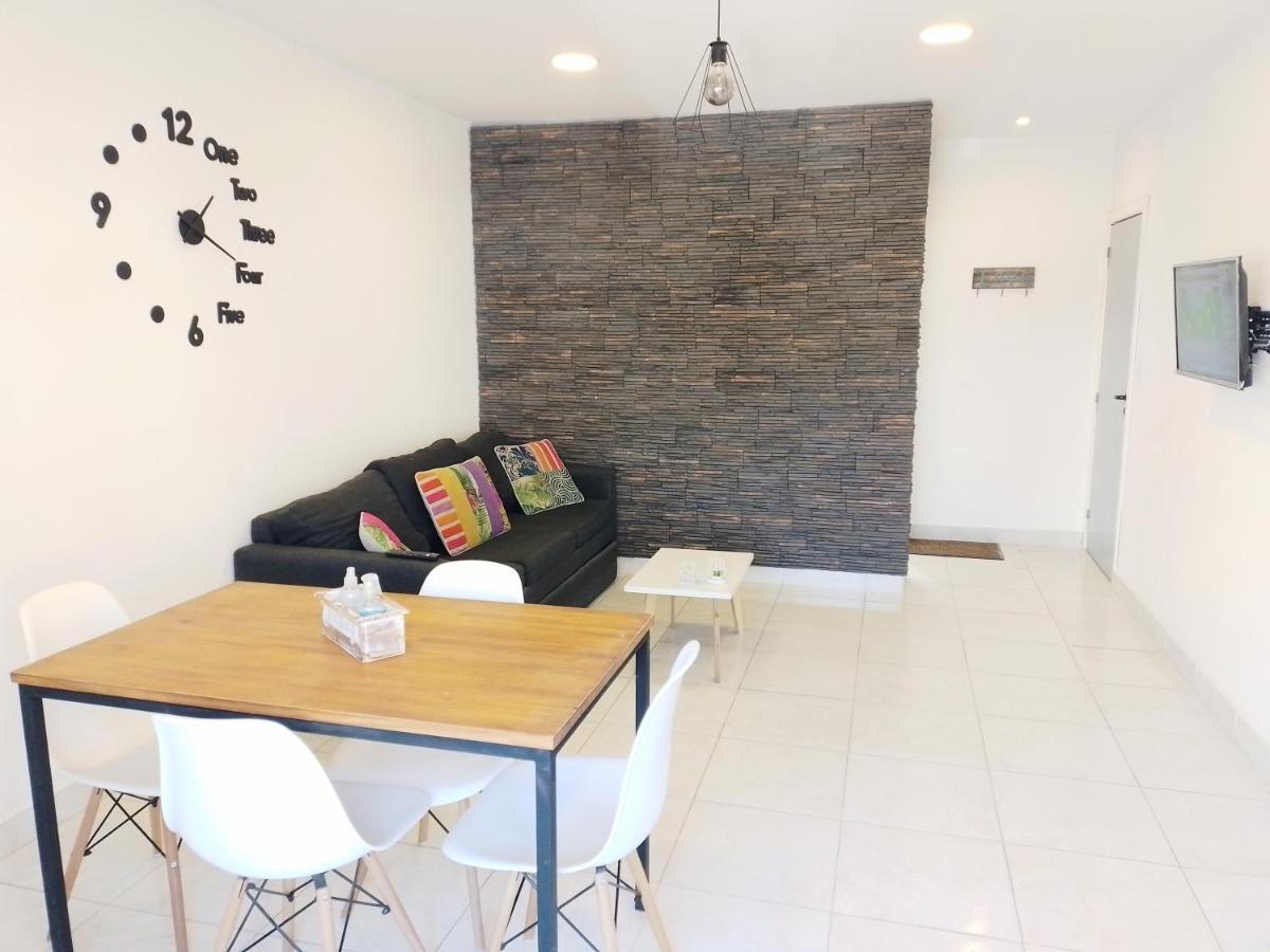 Departamentos Playa Apartment *